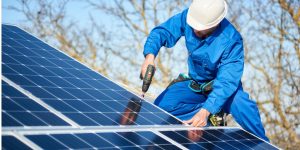 Installation Maintenance Panneaux Solaires Photovoltaïques à Saint-Seurin-de-Palenne